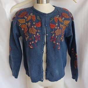 Tiara Autumn Leaf cardigan size PM, 20" PTP, 22" L